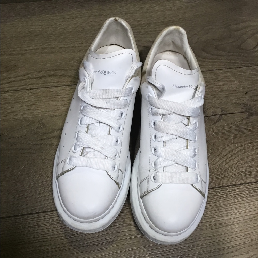 Alexander McQueen leather Top sneakers 38.5 size